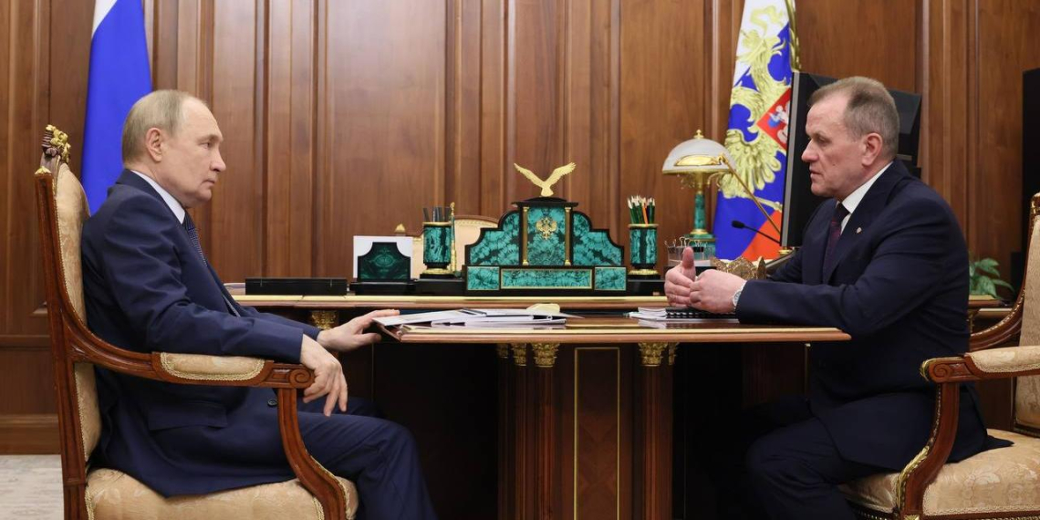 Путин провёл встречу с директором ФСИН Гостевым