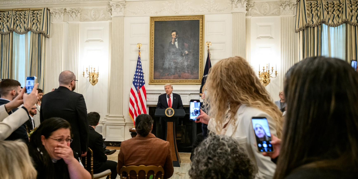 Трамп прокомментировал слив разговора Уиткоффа с Ушаковым