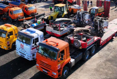 Сергей Собянин: Москва передала коммунальную технику новым регионам России