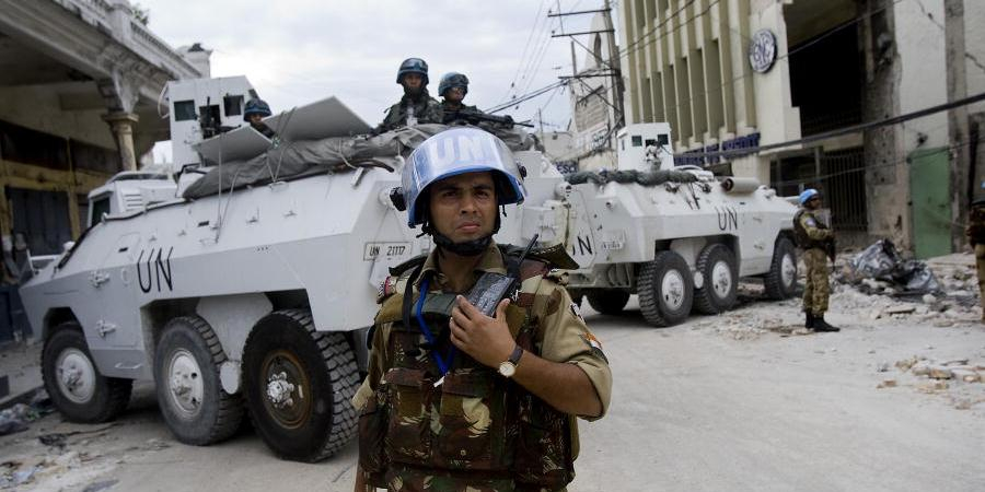 Турция стянула танки к буферной зоне ООН на Кипре