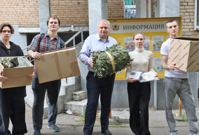 Как жители юга Москвы поддерживают участников СВО и жителей новых регионов