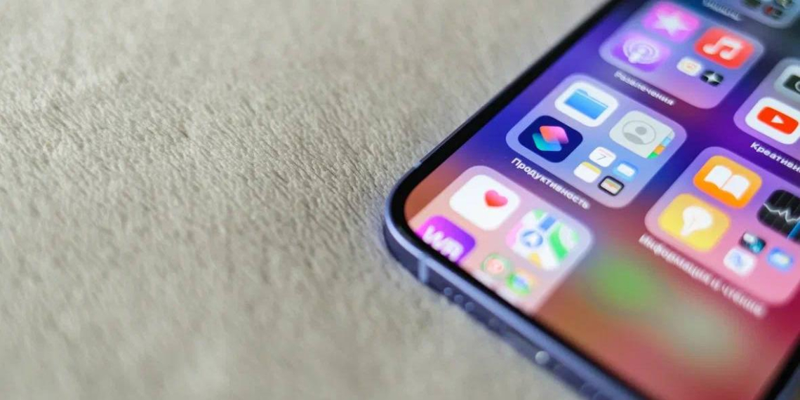 Apple удалила приложения VK из App Store без объяснения причин 