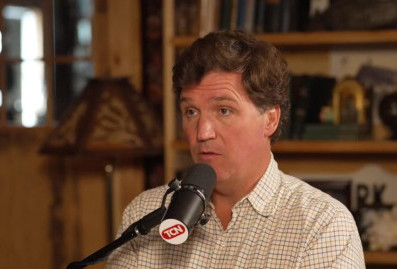 Такер Карлсон обвинил Wall Street Journal в стремлении сорвать мир на Украине