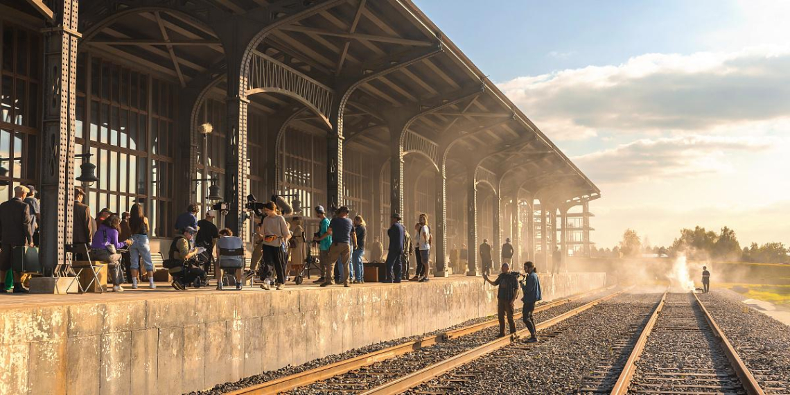 В кинопарке "Москино" показали, как создают трюковые сцены без монтажа