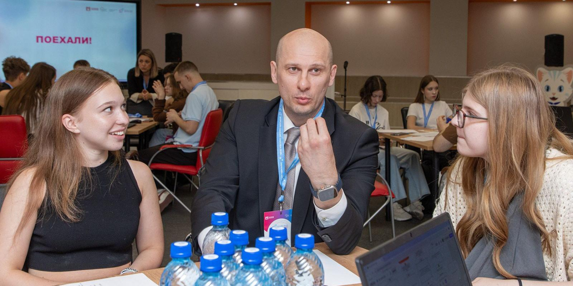 Собянин: число учеников предпринимательских классов в Москве выросло в 8 раз