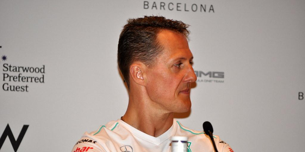 Daily Mail сообщила, что Михаэль Шумахер вновь может передвигаться