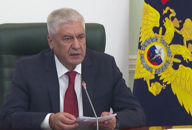 Глава МВД поручил усилить миграционный контроль в регионах