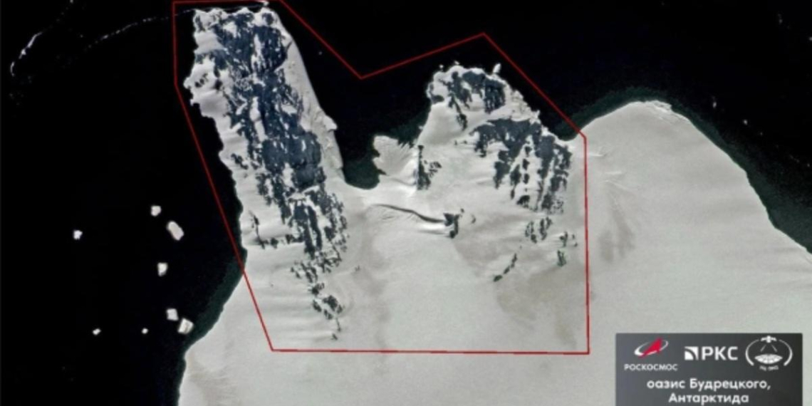 Российские ученые открыли новый оазис в Антарктиде