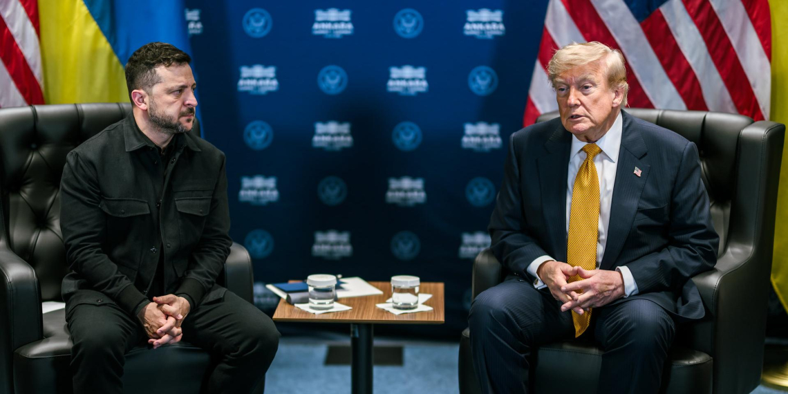 FT: Зеленский просил Трампа ввести санкции против создателей российского аналога Starlink