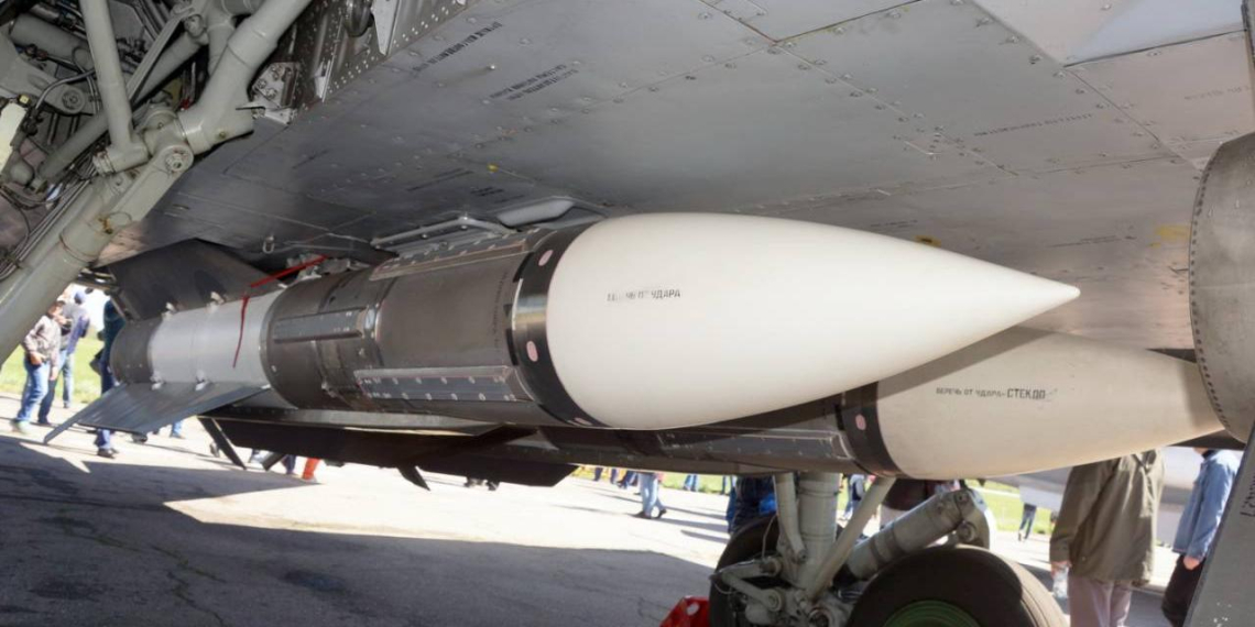 В украинских ВВС пожаловались на "чертовски опасную" российскую ракету