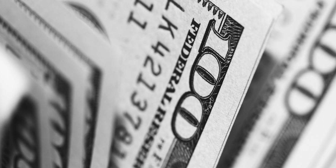 Bloomberg: американский фонд BlackRock перестал искать деньги для Украины