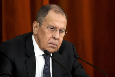 Лавров объяснил, почему Киев не вправе требовать территориальной целостности