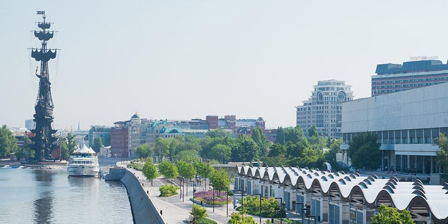 Сергей Собянин поручил завершить весеннюю уборку города к 1 мая