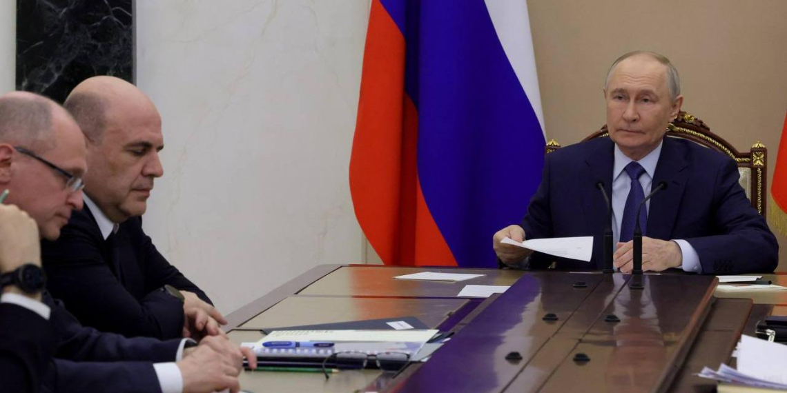 Путин: меры поддержки начали работать – что показала статистика за март 