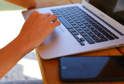 Танцы жабы с гадюкой: как беглые экстремисты поругались из-за заработков на VPN