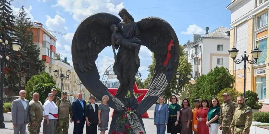 Ветераны СВО провели акцию-реквием в память детей – жертв войны в Донбассе 