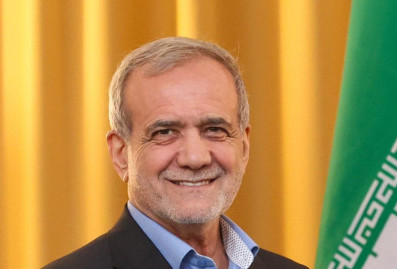 Президент Ирана заявил о готовности страны остановить войну с США и Израилем  