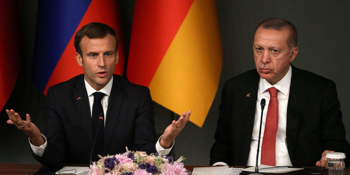 Эрдоган обвинил Макрона во лжи и низкой квалификации для работы президентом Франции