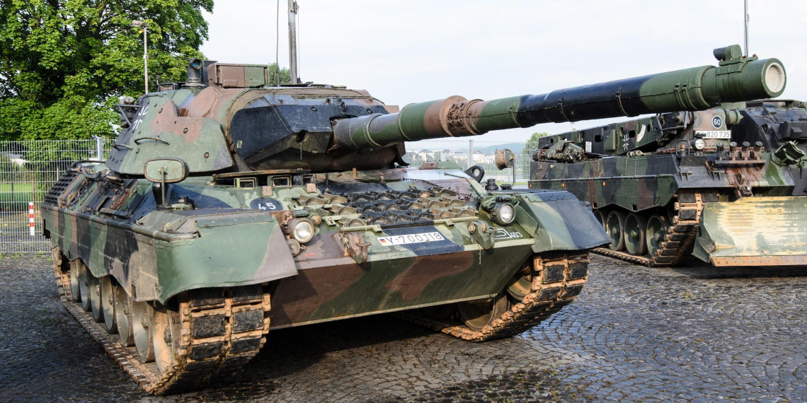 Германия тайно передала Украине огромный пакет помощи с десятками танков