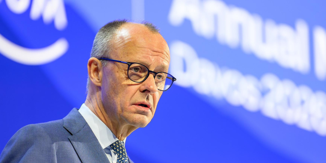 Мерц поддержал усилия Киева по возвращению украинцев из Германии