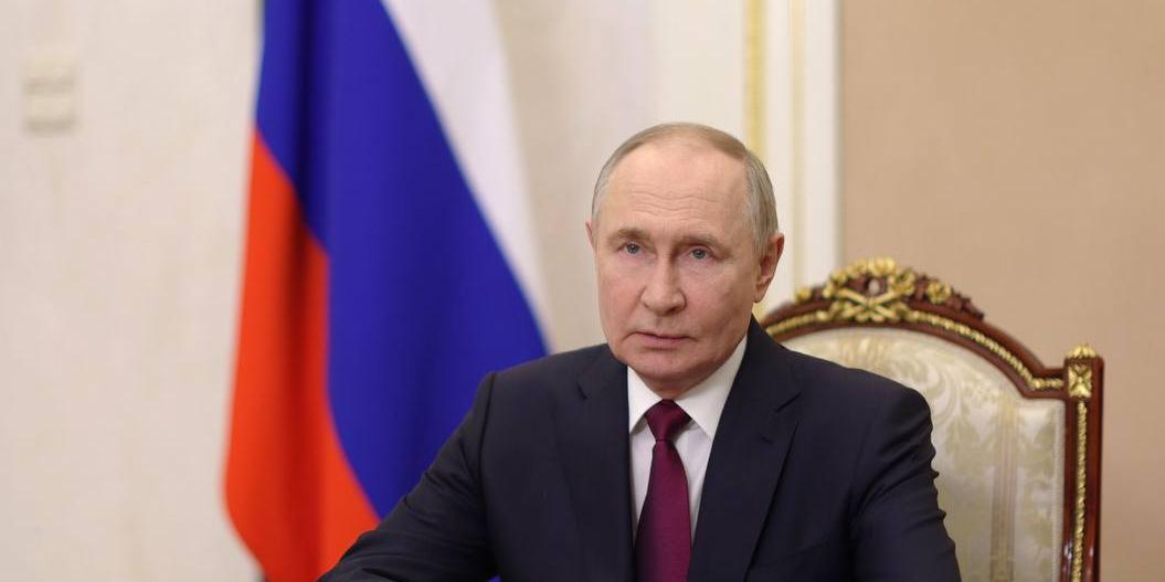 Президент поздравил участников свадебного фестиваля