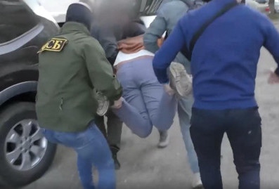 Задержанные ФСБ в Брянской области рассказали о получении от Украины взрывчатки дронами