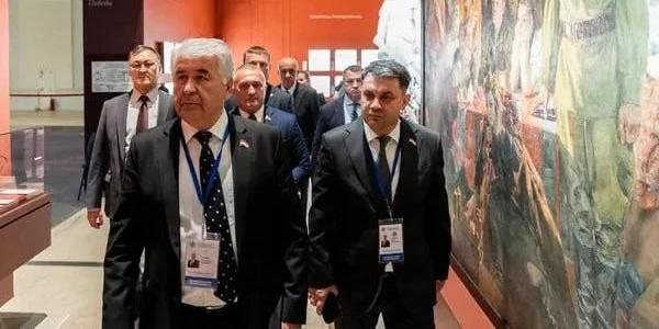 Выставку Великая Победа в Манеже за месяц посетили 115 тысяч человек