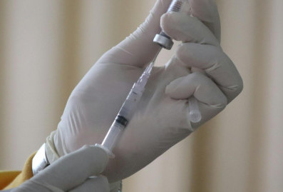 Первый пациент в РФ получил вакцину от рака