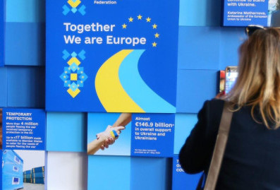 Politico: ЕС нашел способ финансировать Украину в обход Венгрии и Словакии