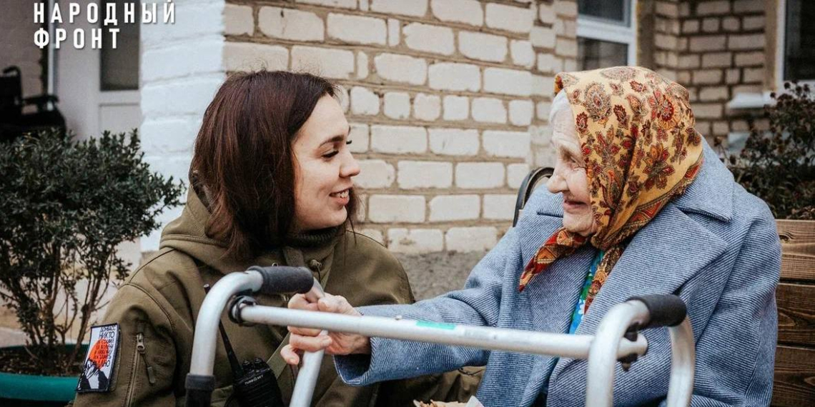 Волонтёры из Тувы помогают жителям исторических регионов