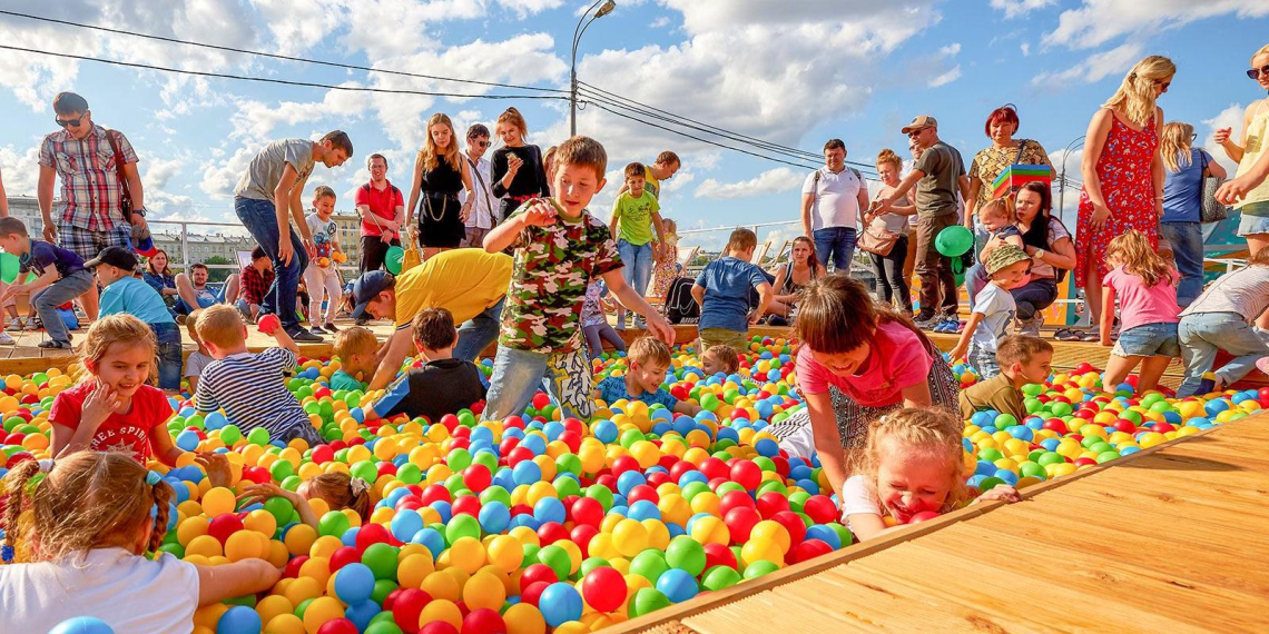 Сергей Собянин поздравил москвичей с Днём защиты детей