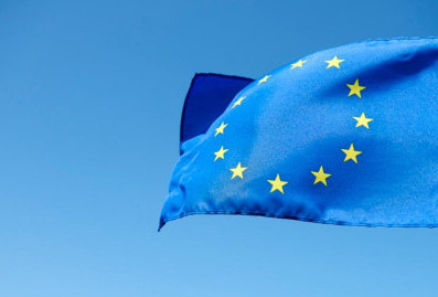 Politico: ЕС разделился на 2 лагеря из-за спора о российских активах