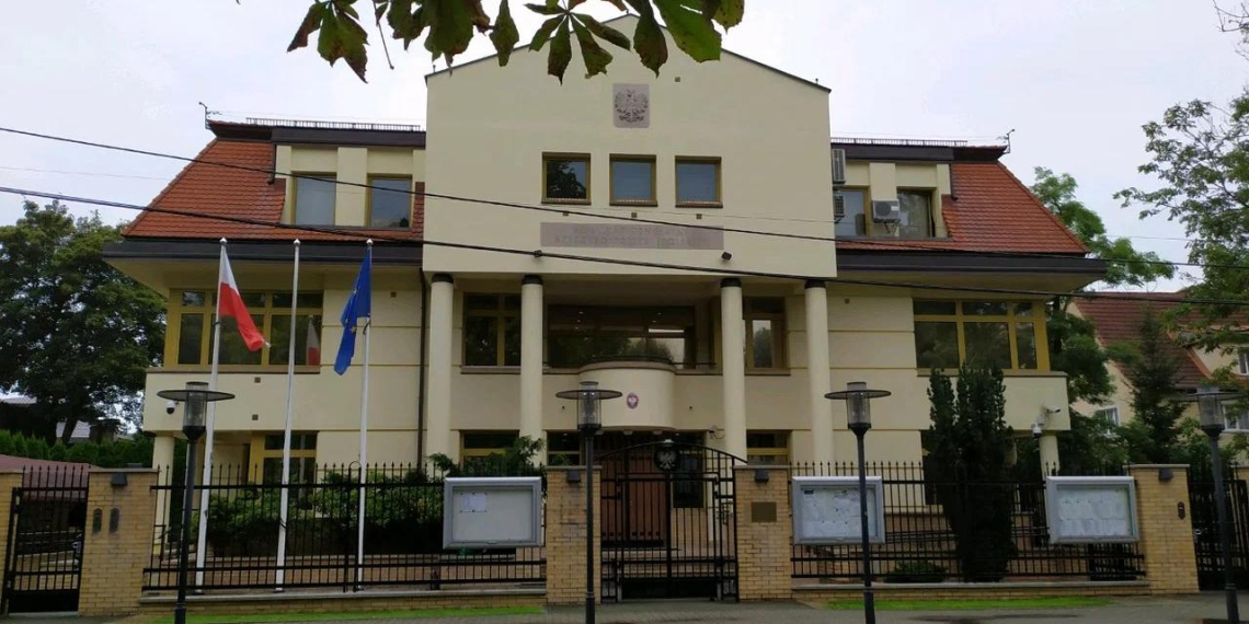 Россия закрыла консульство Польши в Калининграде