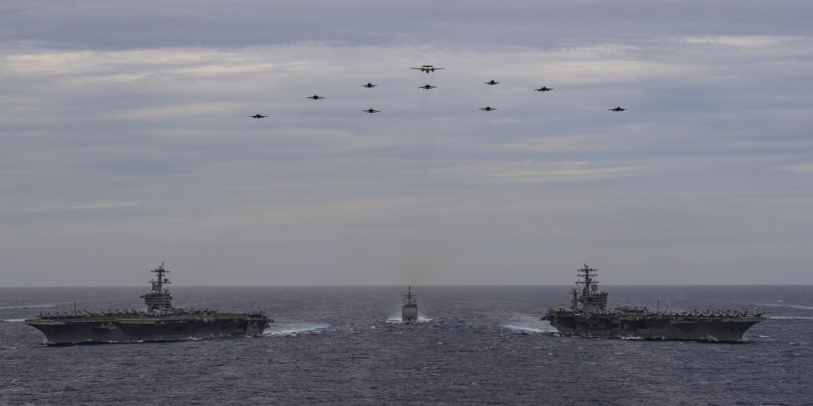 Трамп объявил о планах создать "новый золотой флот" США