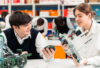 Собянин: 90% выпускников инженерных классов поступают в ведущие вузы