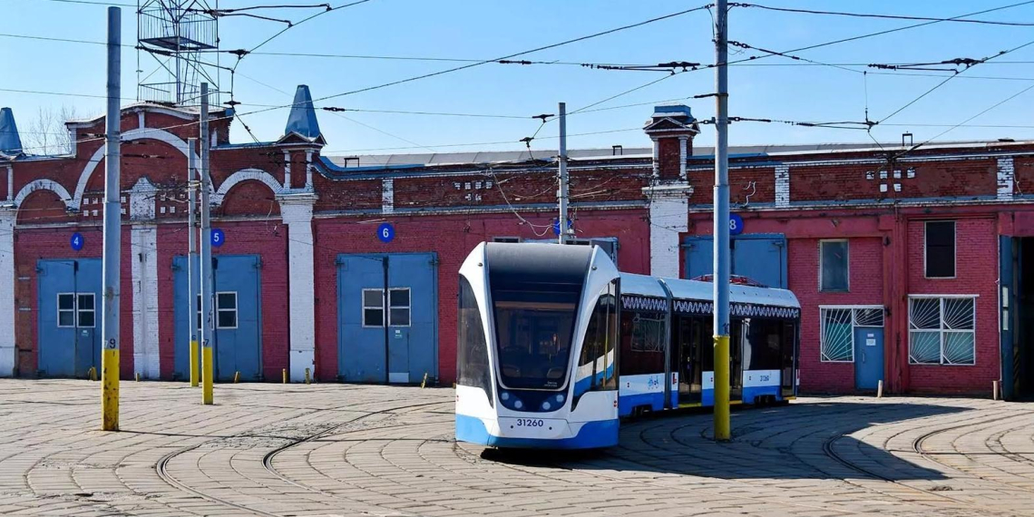 Москва доведёт число беспилотных трамваев до 80% к 2027 году