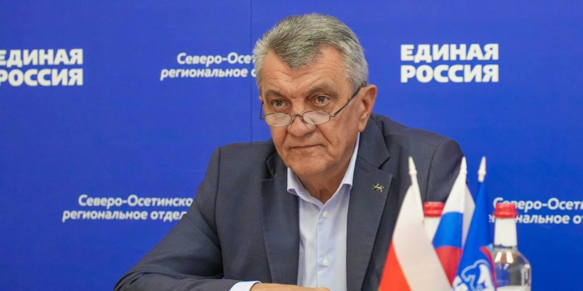 Парламент Северной Осетии переизбрал Меняйло главой республики 