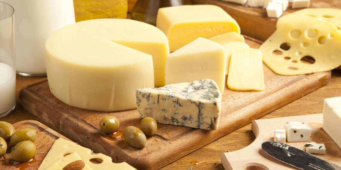 Российские ученые изобрели защищающий от простуды сыр