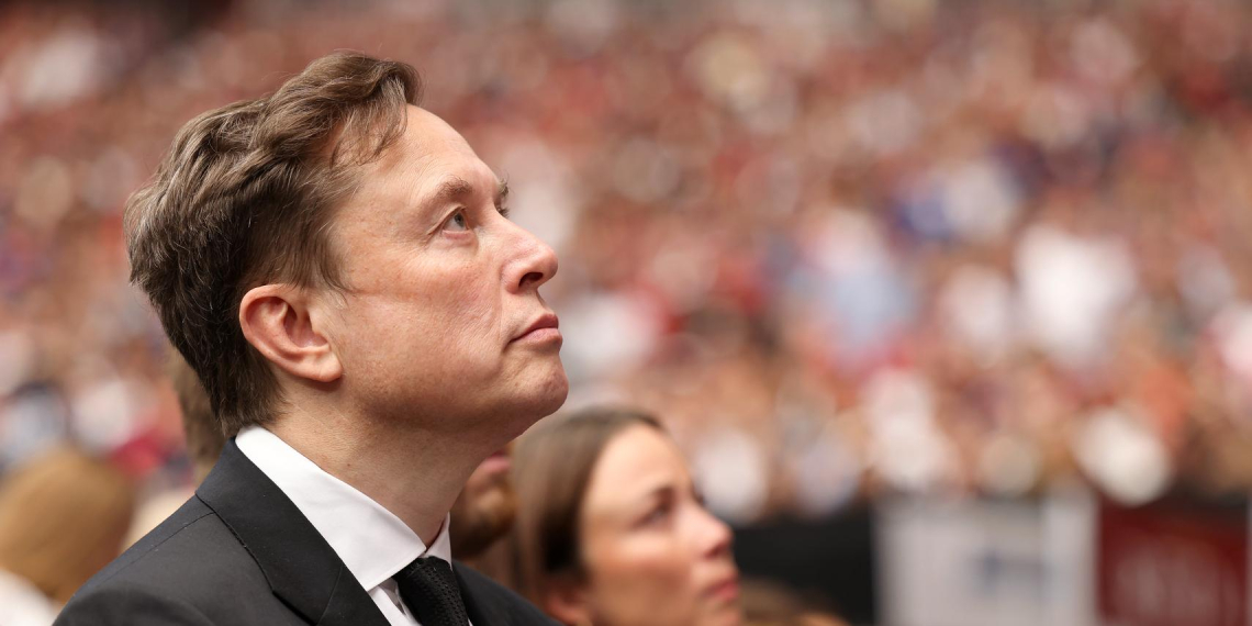 Илон Маск сообщил о слиянии его стартапа xAI со SpaceX