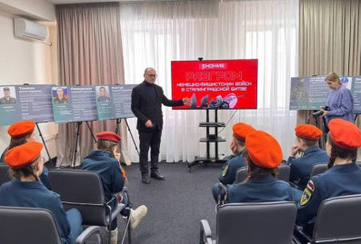 Общество "Знание" провело 400 лекций в честь годовщины Сталинградской битвы