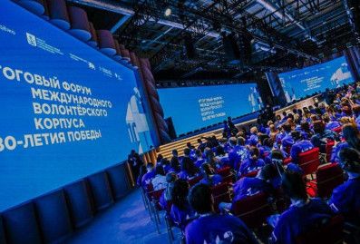 Владимир Якушев поздравил %22Волонтёров Победы%22 с 10-летием движения