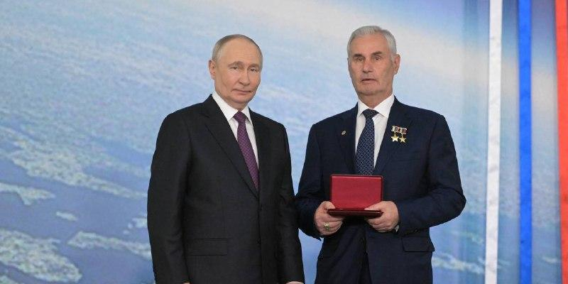 Президент вручил орден Московскому институту теплотехники за вклад в оборонную мощь страны 