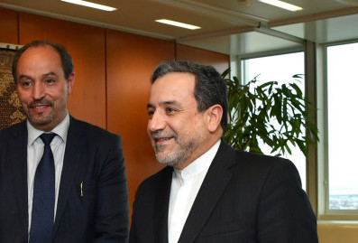 Иран пригрозил США ударами по ближневосточным базам в ответ на нападение