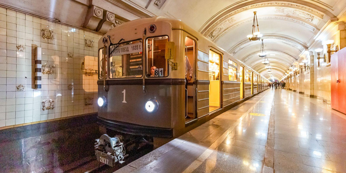 Парад поездов в честь 89-летия столичного метро пройдет на БКЛ в выходные