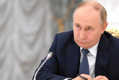 Владимир Путин открыл инфраструктурные и социальные объекты в новых регионах РФ 