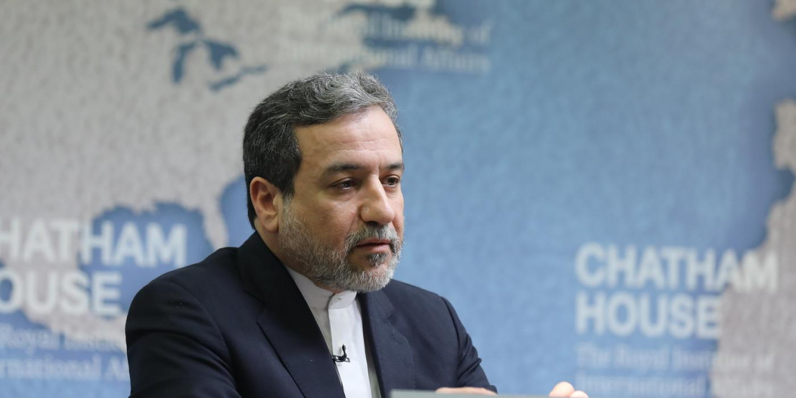 Иран объявил об открытии Ормузского пролива