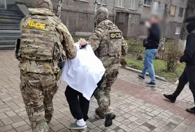 Донецкого медика задержали за передачу Украине сведений об армии