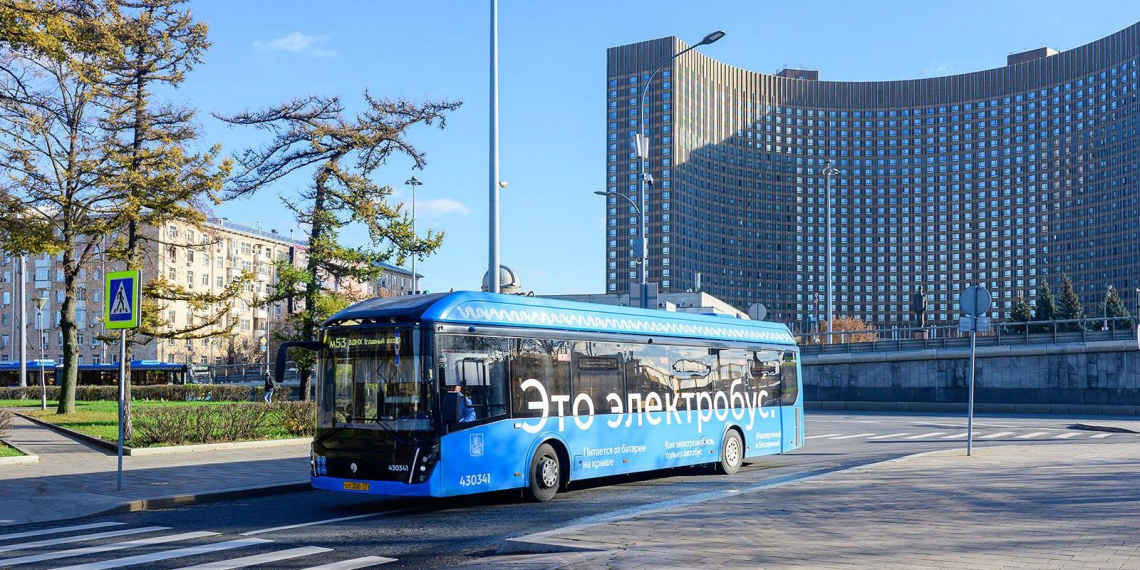 Собянин: в 2030 году количество электробусов в Москве достигнет 5900