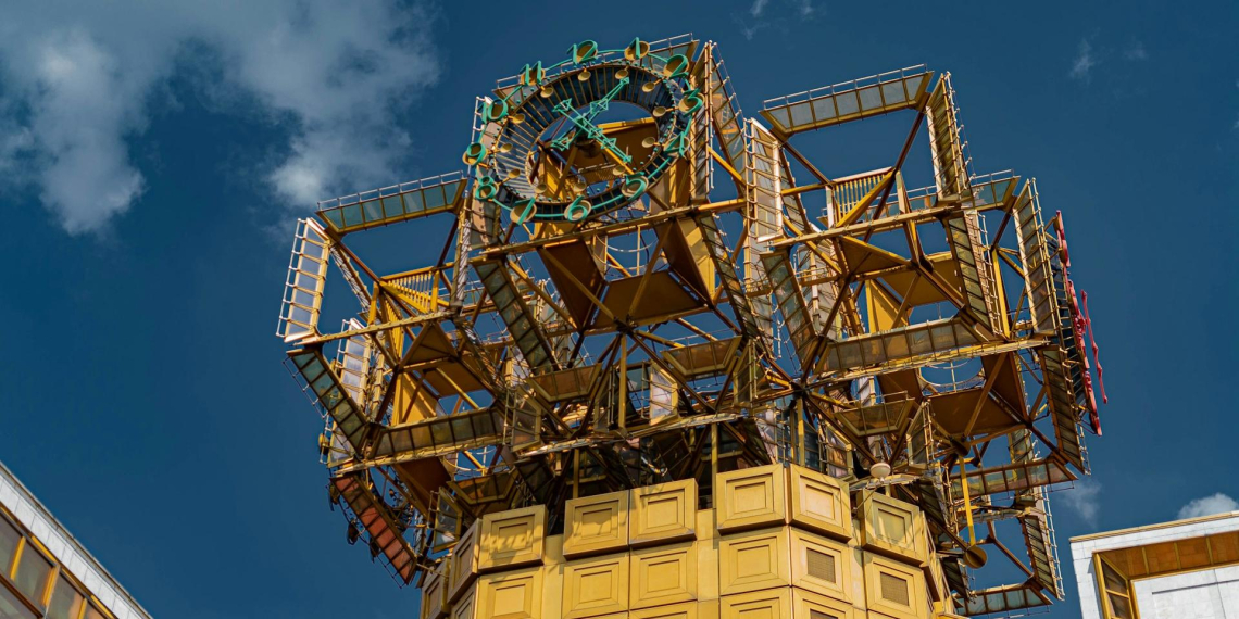 В Москве арестовали двоих сотрудников РАН по делу о взятках