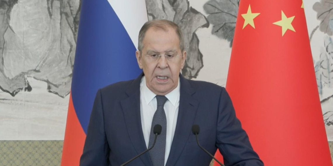 Лавров раскрыл замысел Запада по поставкам оружия Украине под видом производства